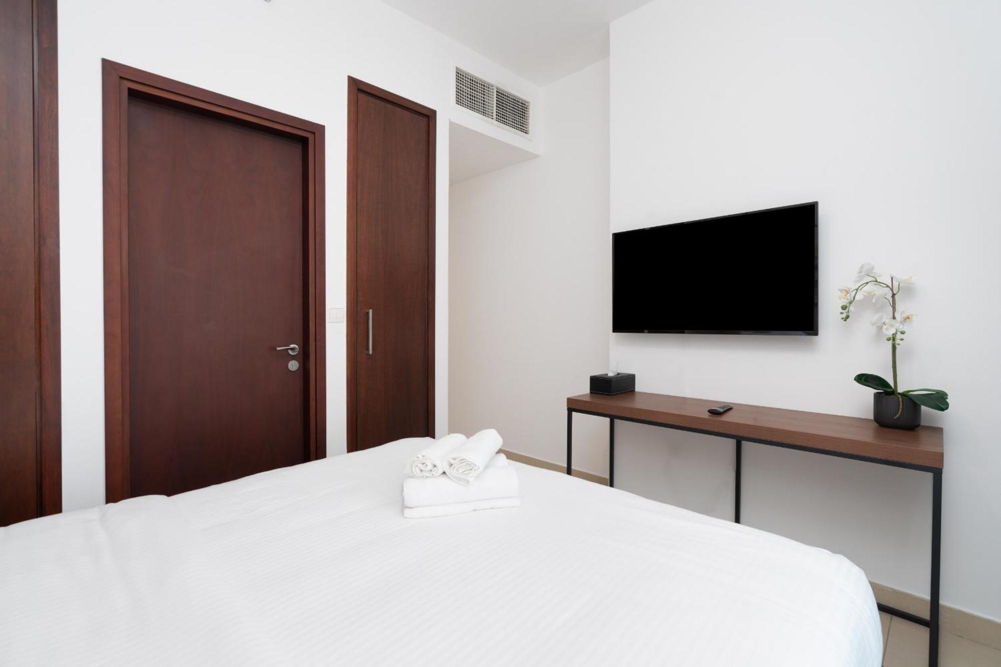 Luxury 2Br Downtown Apt With Burj Khalifa Views Dubai Luaran gambar